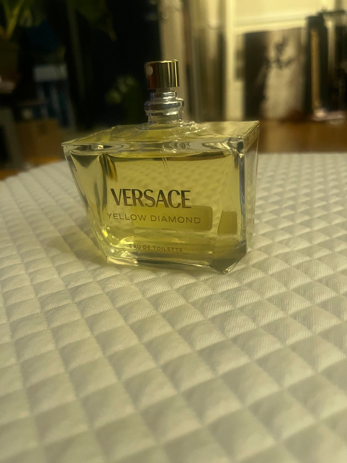 Versace Yellow Diamond EDT 90ml (no box)